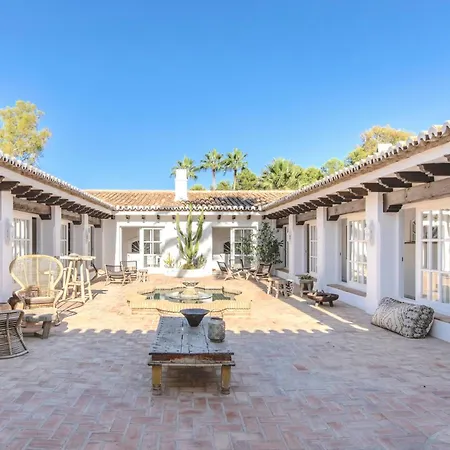 Smb10 Stunning Luxury On A Private Domaine Near Padierna Golf Club *