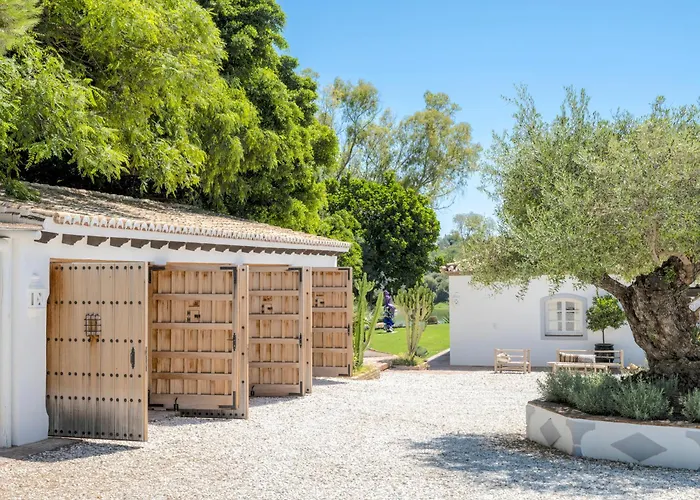 Βίλα Smb10 - Stunning Luxury On A Private Domaine At Padierna Golf Club Golf Club *