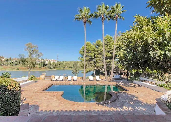 Βίλα Smb10 - Stunning Luxury On A Private Domaine At Padierna Golf Club Golf Club